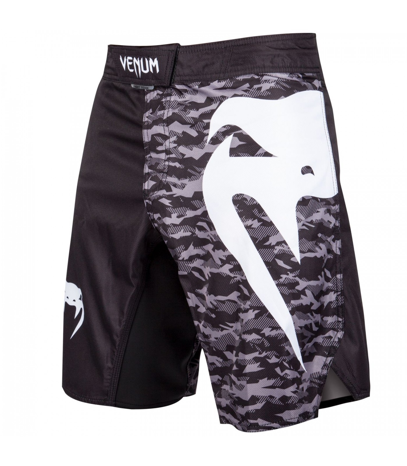 Шорти - Venum Light 3.0 Fightshorts - Black/Urban Camo​